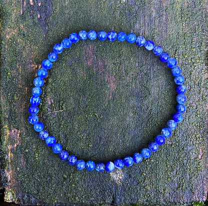 Lapis Lazuli armbandje "Durven en doen"