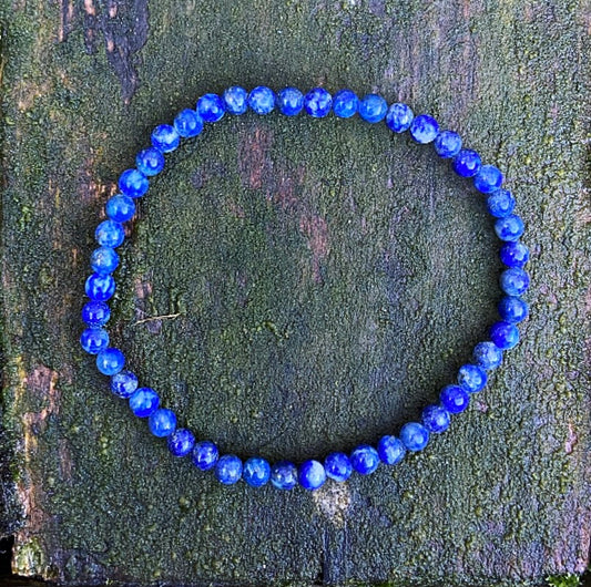 Lapis Lazuli armbandje "Durven en doen"
