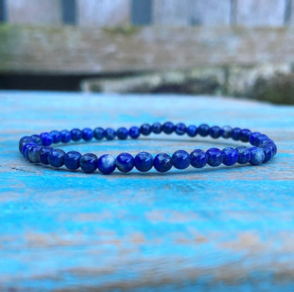 Lapis Lazuli armbandje "Durven en doen"