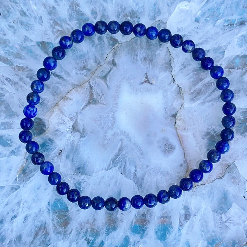 Lapis Lazuli armbandje "Durven en doen"