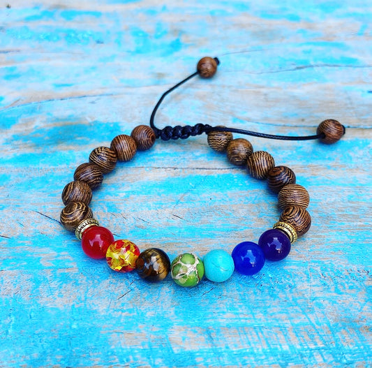 Wengé armband "Zeven Chakra Affirmaties"