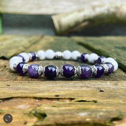 Lucky Charm Bracelet Amethyst &amp; Howlite "Wisdom &amp; Intuition"