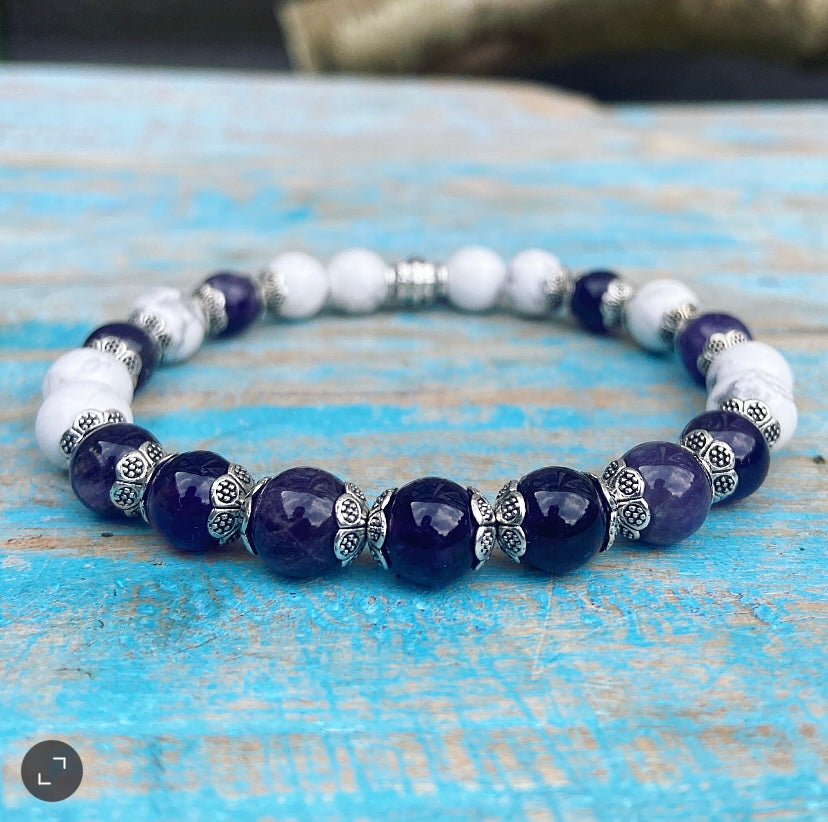 Lucky Charm Bracelet Amethyst &amp; Howlite "Wisdom &amp; Intuition"