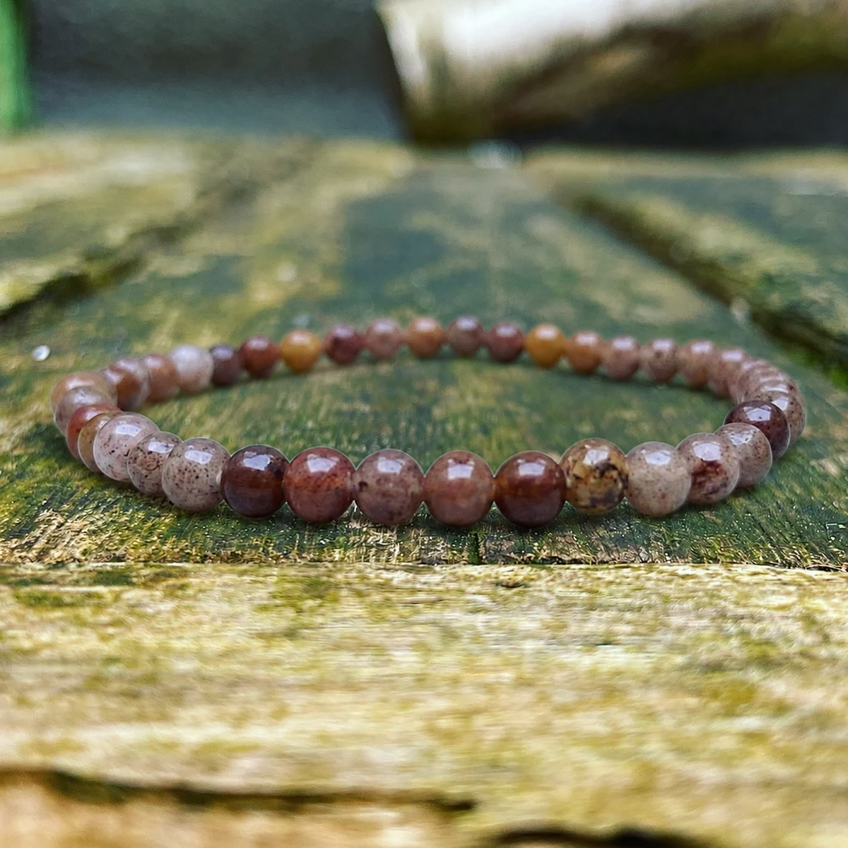 Aardbeienkwarts armband "hartstocht en levenslust"