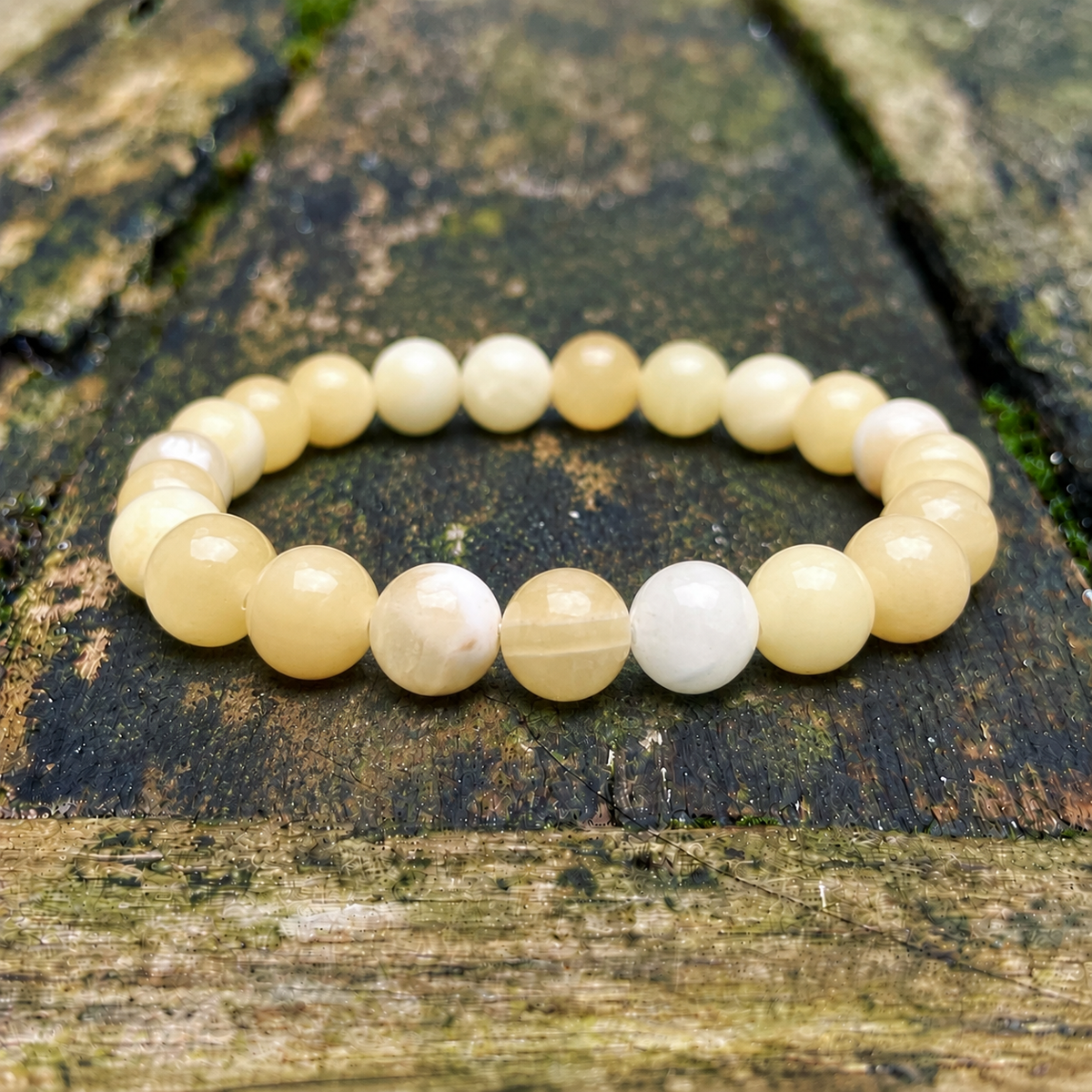 Gele Calciet armband "Lichtheid, helderheid en persoonlijke kracht"